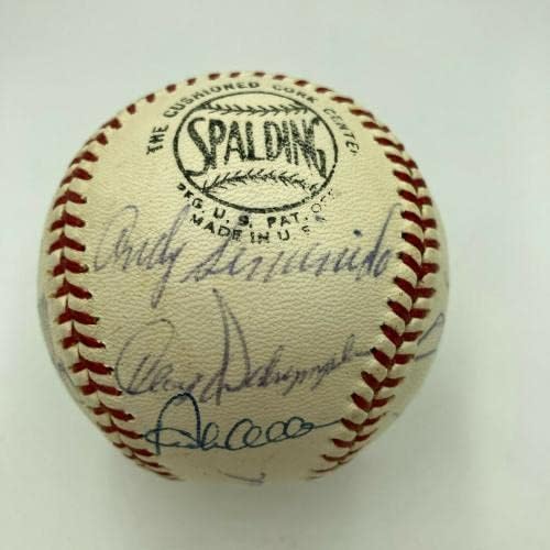 1966 Отбор Филаделфия Филис Подписа Официален договор с Националната бейзболна лига - Бейзболни топки с автографи
